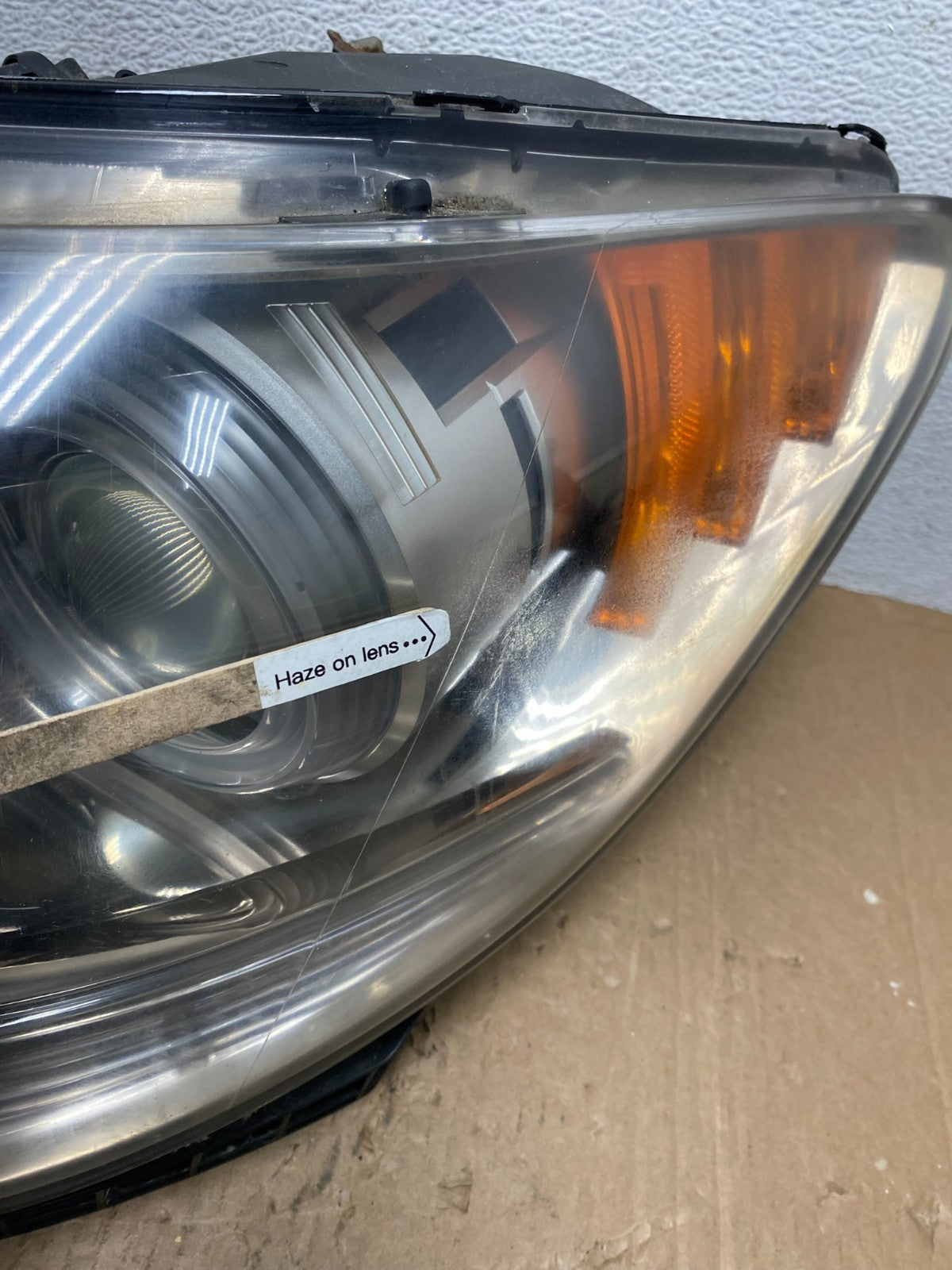 2005 to 2008 Acura RL Left Driver LH Side XENON HID Headlight AD8235 DW3