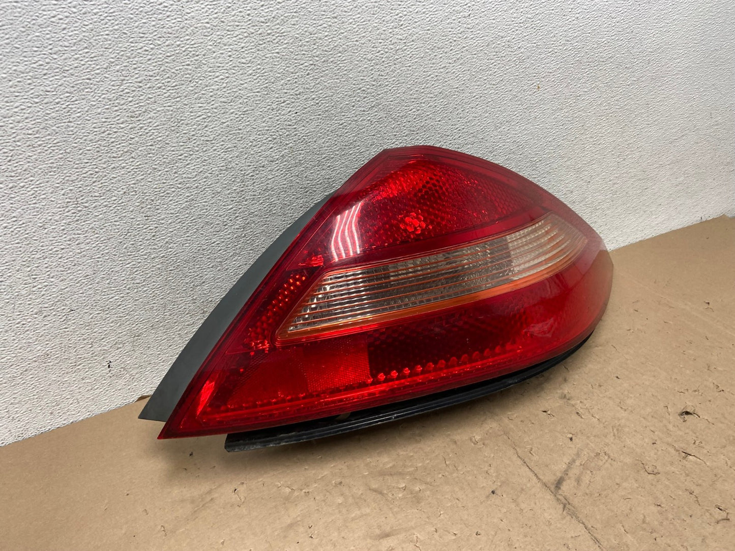 2003 2004 2005 Honda Accord Coupe Right Passenger Side Tail Light AG5538 LK2