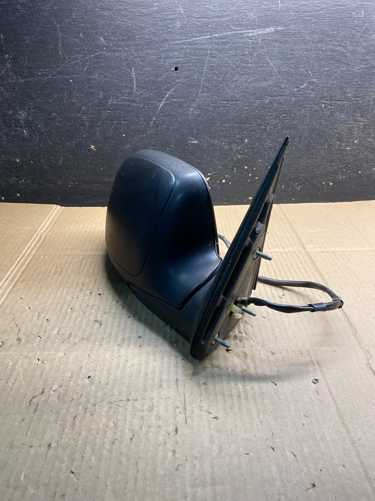 1999 - 2006 Chevrolet Silverado Suburban Right Door Mirror AB0633 MS2