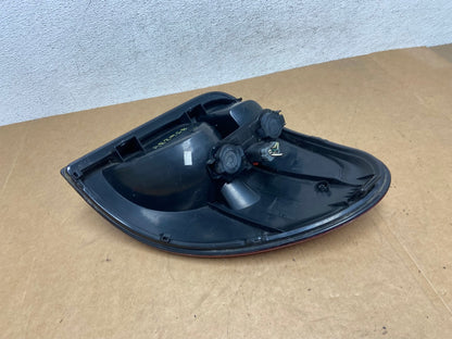 2004 to 2007 Dodge Grand Caravan Left Driver Lh Tail Light AE2968 LK5