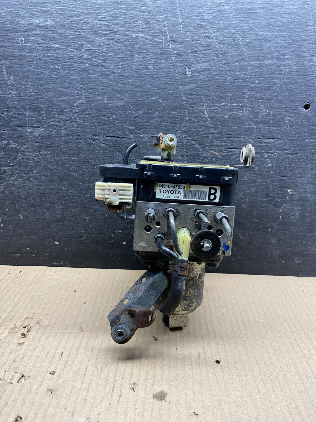 2004 - 2009 Toyota Prius ABS Brake Pump Anti Lock Module aj0190 DG1