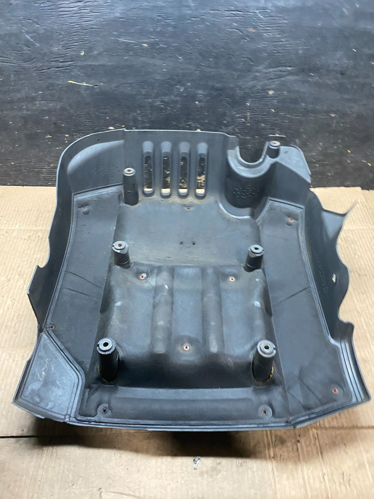 2001 - 2005 Hyundai Santa Fe 2.7L V6 Engine Motor Cover T9553 DG4