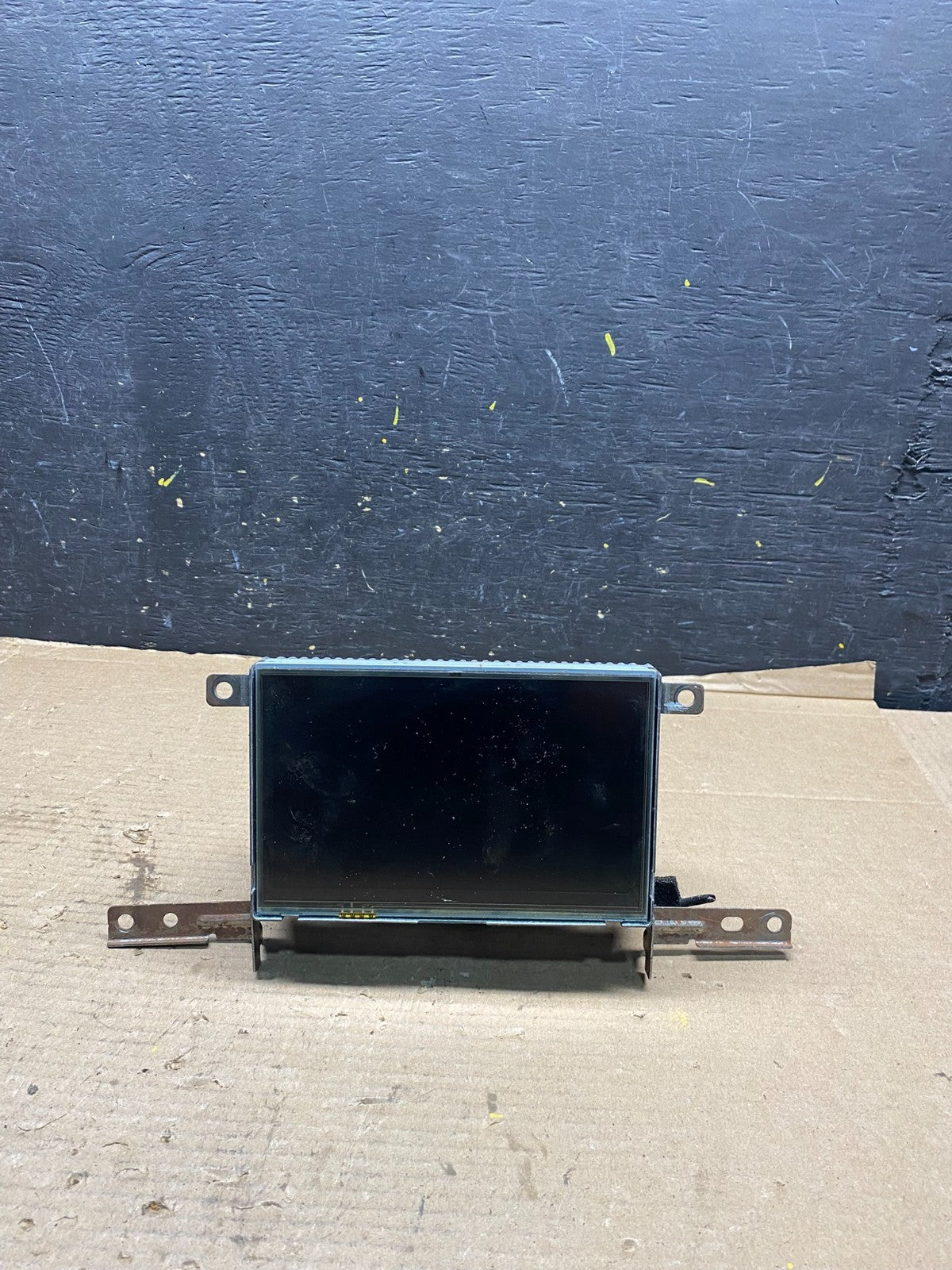 2010 to 2012 Nissan Armada QX56 Display Screen Information r2932 DG0