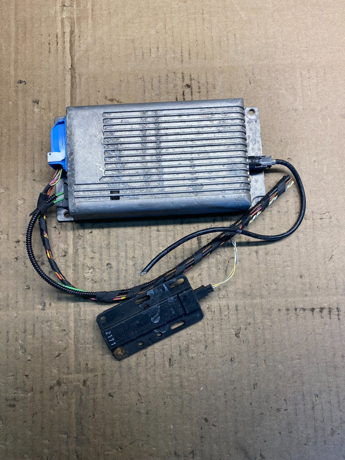 2007 to 2011 Bmw Bluetooth  Control Module Computer Telematics OEM AA7759 DG0