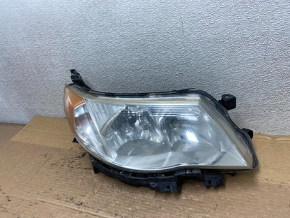 2009 - 2013 Subaru Forester Right Passenger Side Halogen Headlight OEM AB3359 DW1