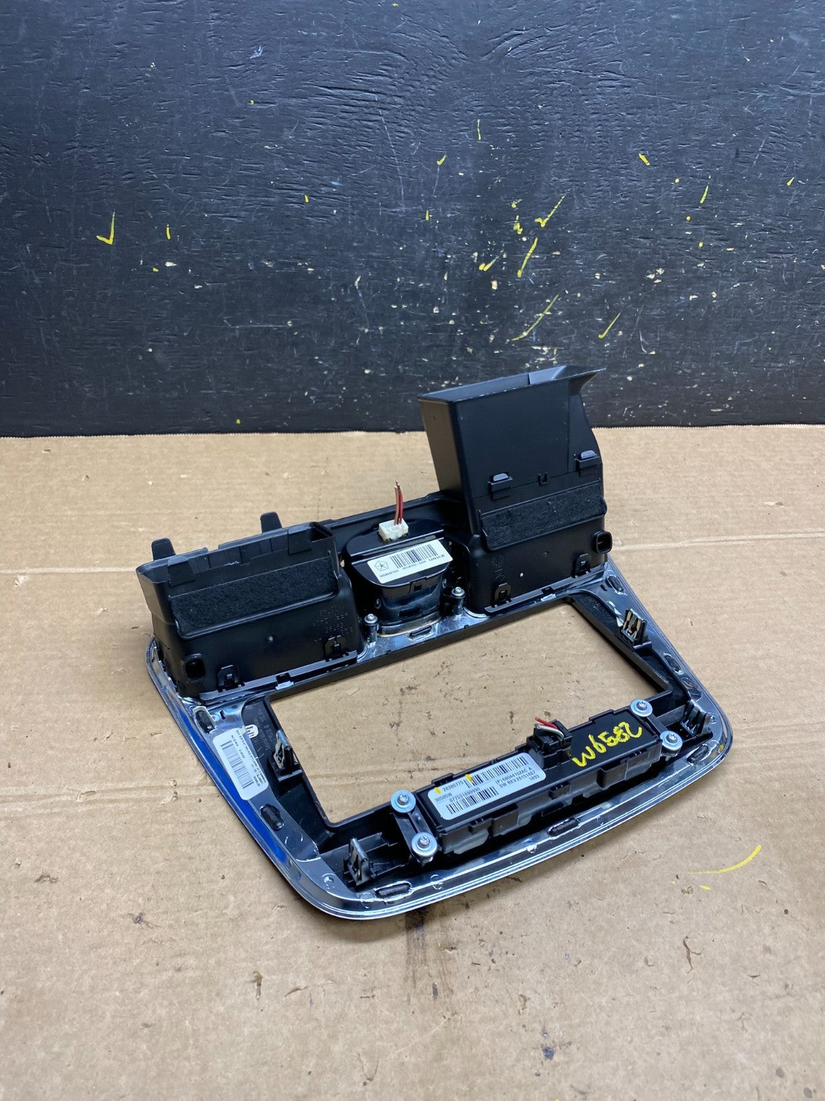2011 - 2014 Chrysler 200 Dash Radio Bezel Trim Clock Hazard Bezel W6582 DG3