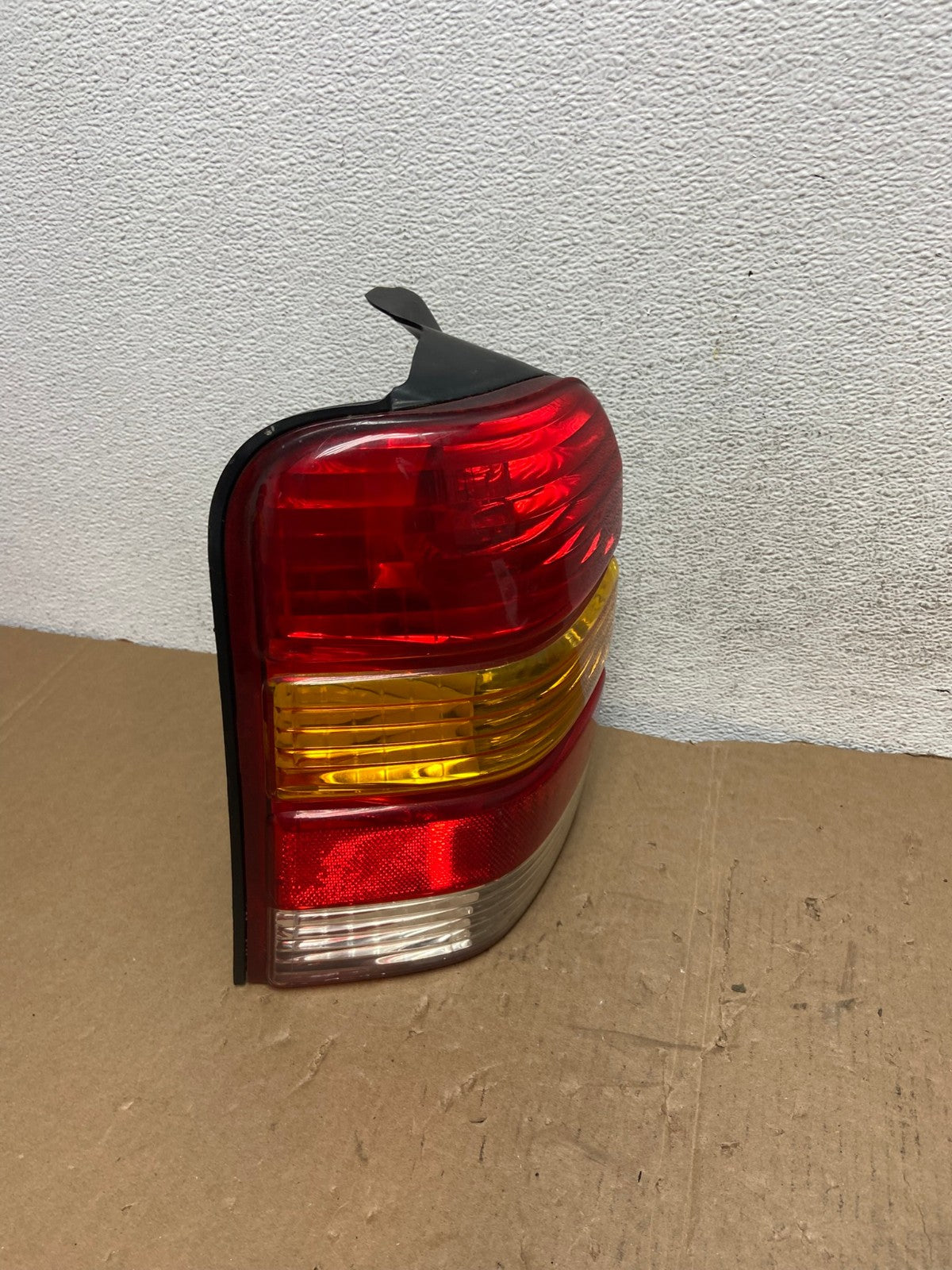 2001 to 2007 Ford Escape Left Driver Lh Side Tail Light Aftermarket AB7980 LK2