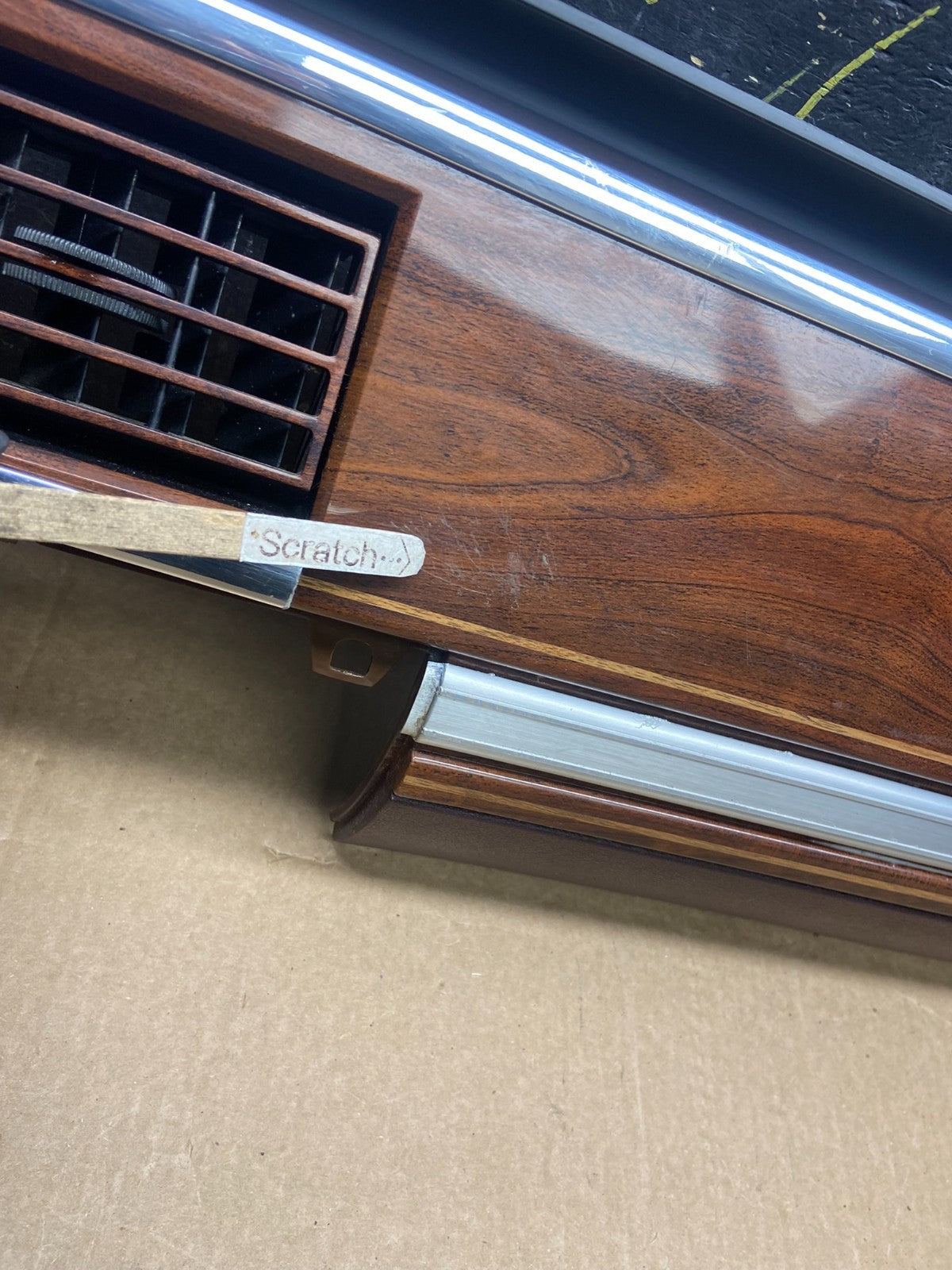 1988 - 1991 Mercury Marquis Center Console Air Vent Molding Bezel Trim x6571 DG1