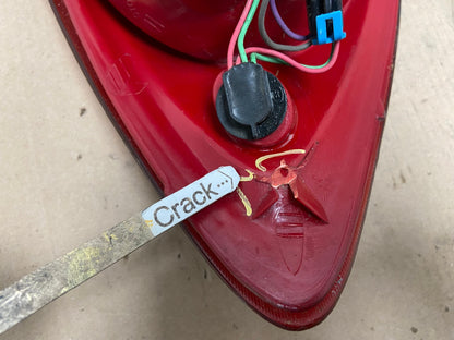 2005-2010 Pontiac G6 Sedan Right Passenger Side Tail Light AH0957 LK4