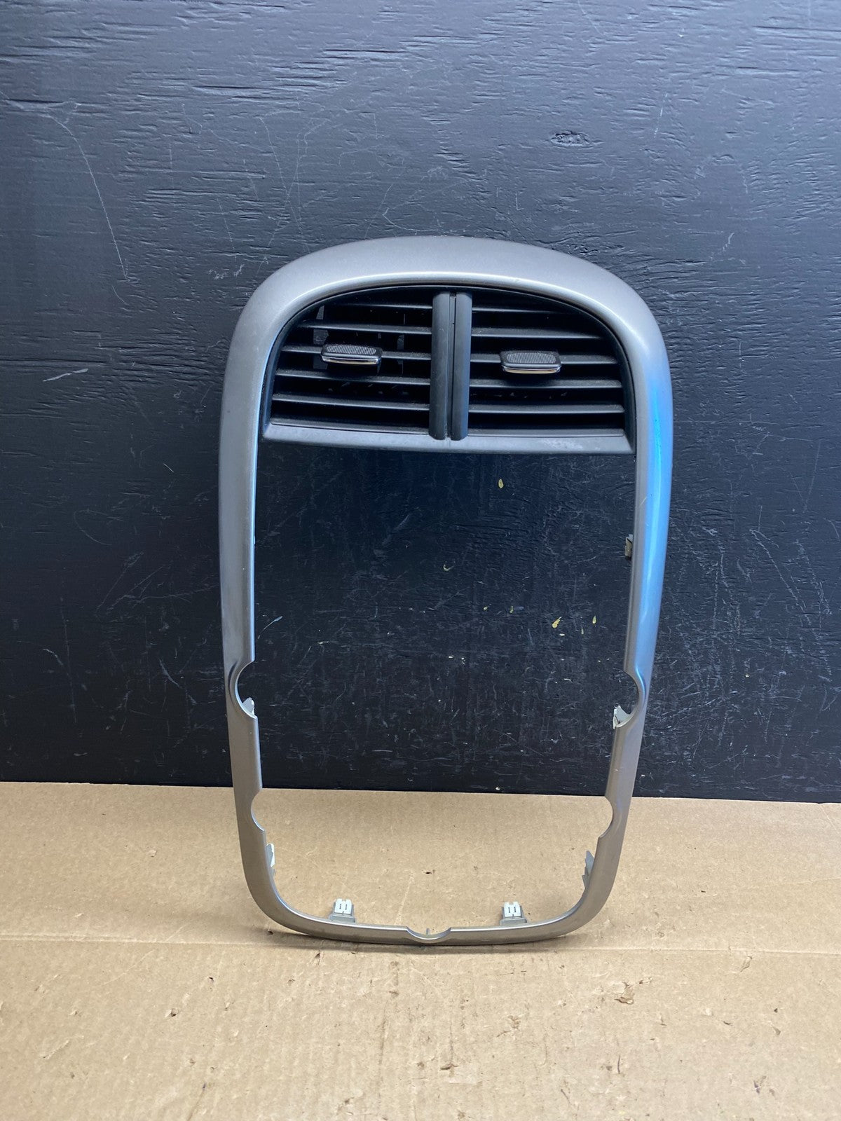 2013-2016 Chevrolet Malibu Center Radio Switch Air Vent Trim Bezel AC6636 DG0