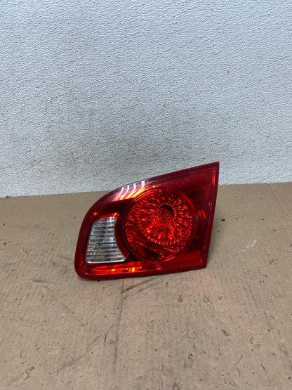 2007 2008 2009 Hyundai Santa Fe Right Passenger Tail Light Inner AG4880 LK0