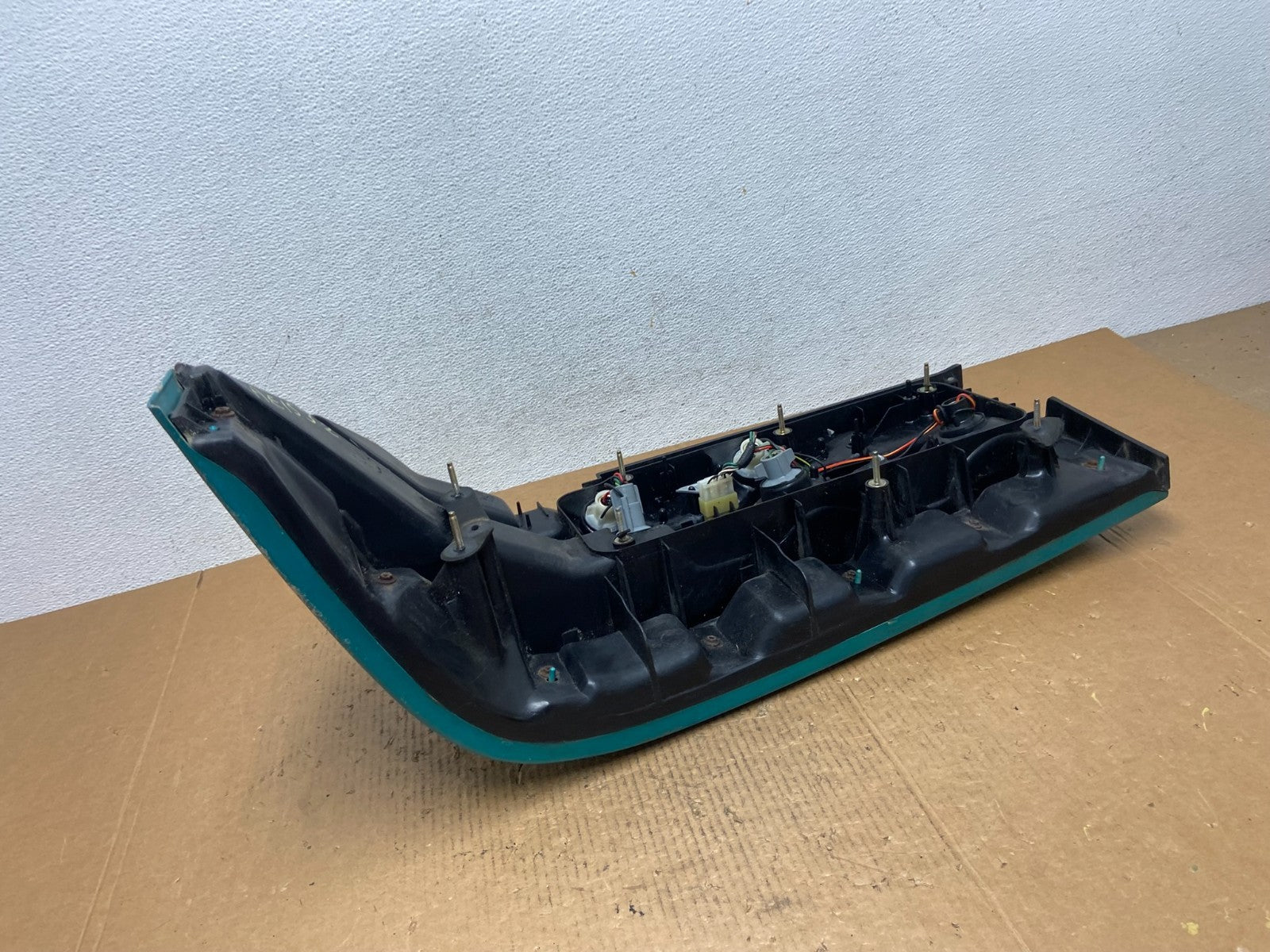 1990 to 1992 Ford Probe GT Passenger Right Side Tail Light ae1532 DG7