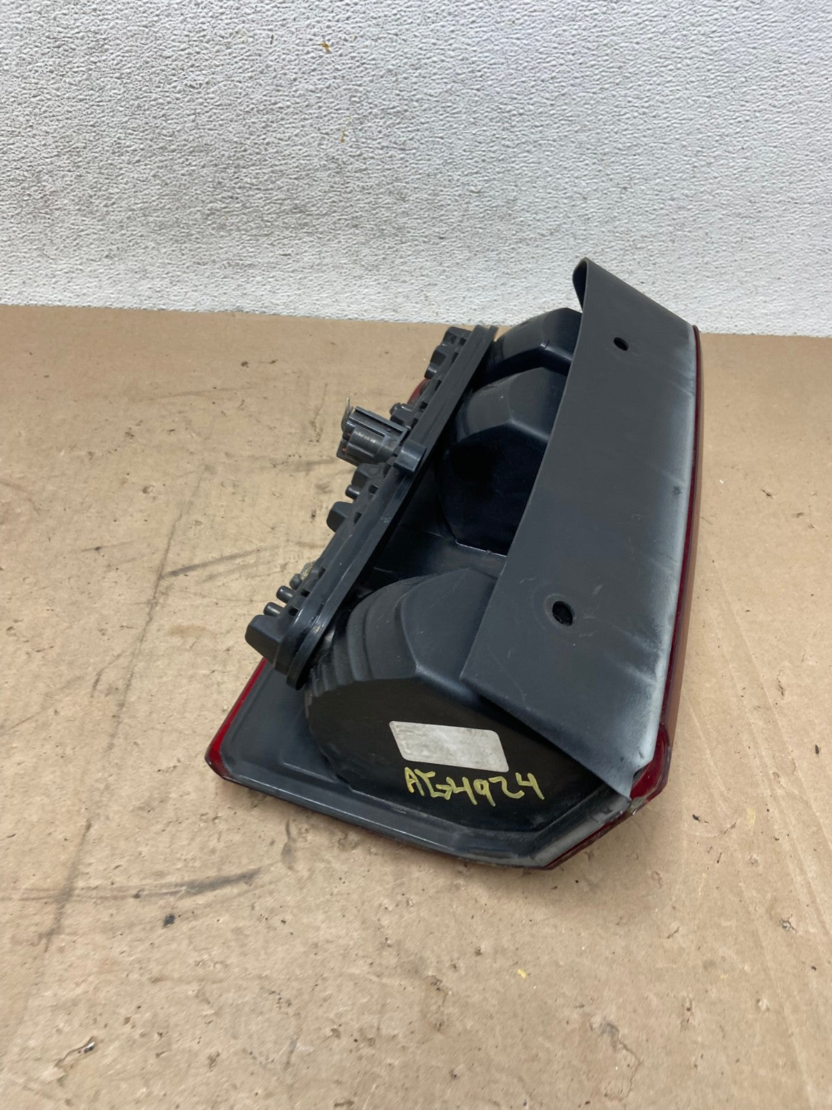 2007-2011 Dodge Nitro Tail Light Right Passenger Rh Side AG4924 LK5