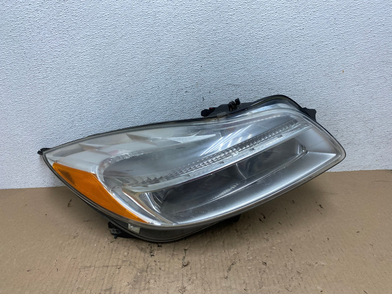 2011 2012 2013 Buick Regal Right Passenger RH Side Headlight AE8861 LK0