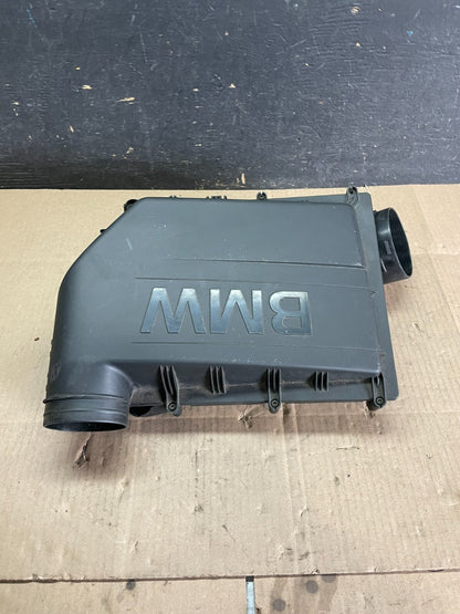 2007 to 2010 BMW X5 Air Intake Cleaner Filter Housing Box M2542 DG1