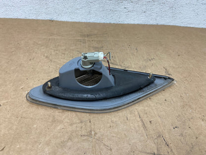 2000 2001 2002 Toyota Avalon Right Passenger Side Inner Tail Light AD6305 LK3