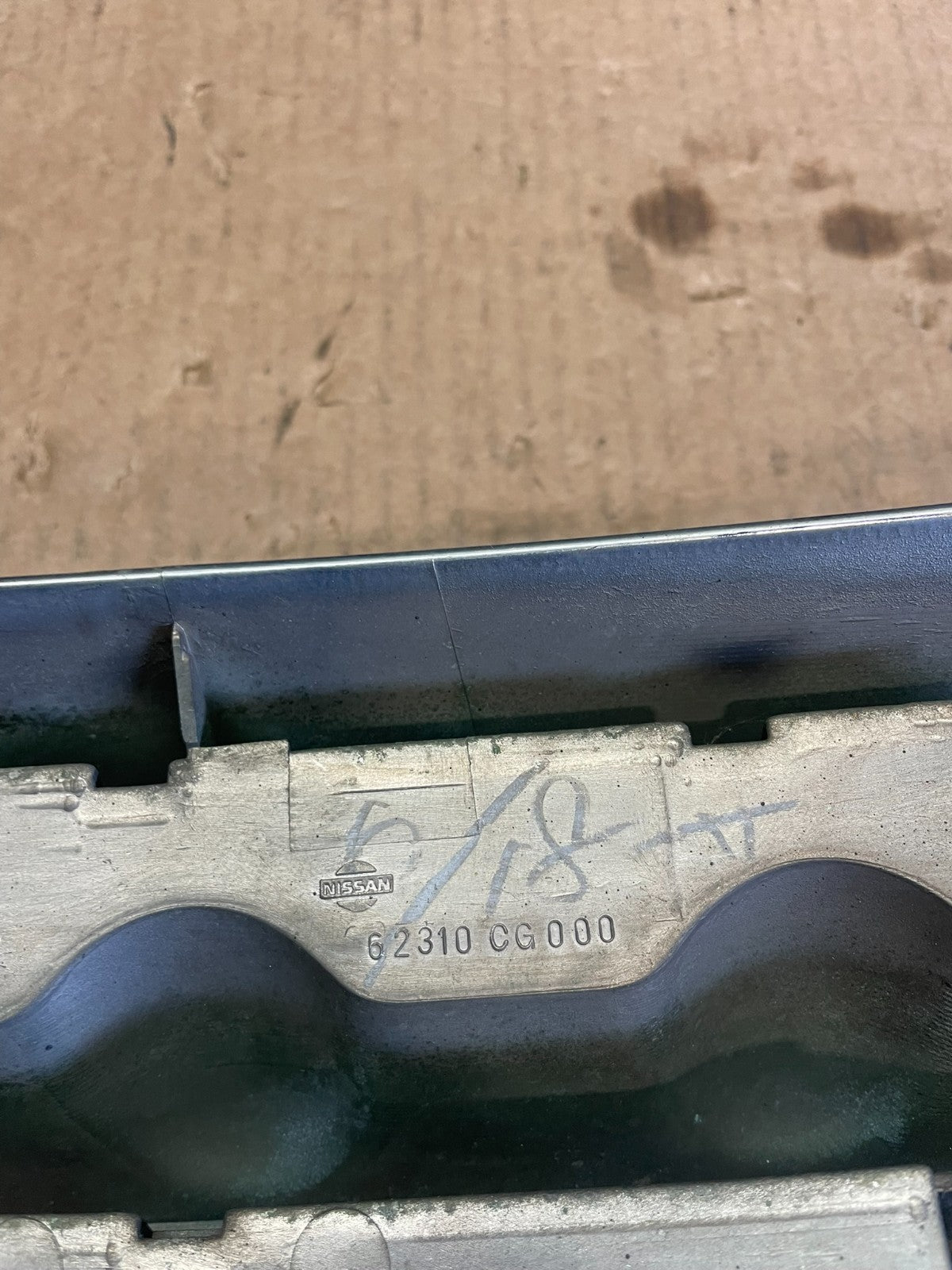 2003 2004 2005 Infiniti FX35 Grill Grille W/ Emblem Oem Y9701 DG10