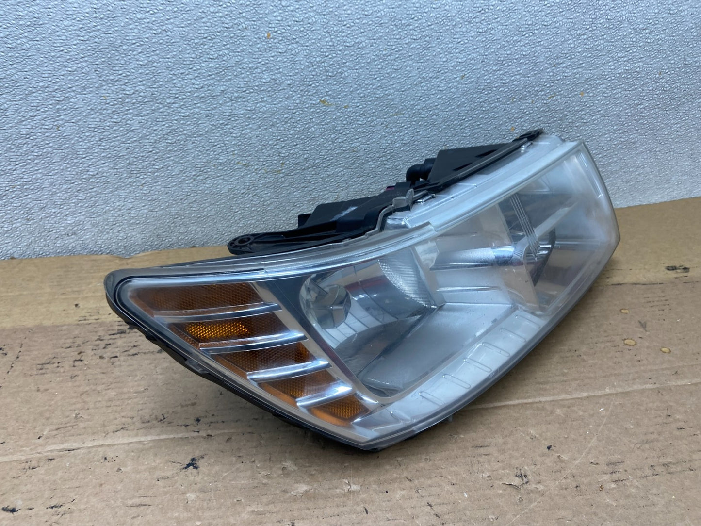 2009 to 2017 Dodge Journey Headlight Right Passenger Rh Halogen Oem AB5272 DW2