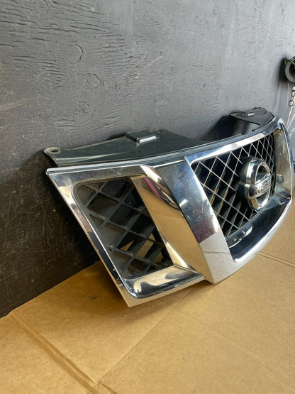 2008 to 2012 Nissan Pathfinder Front Upper Chrome Grill Grille ae0803 DG2