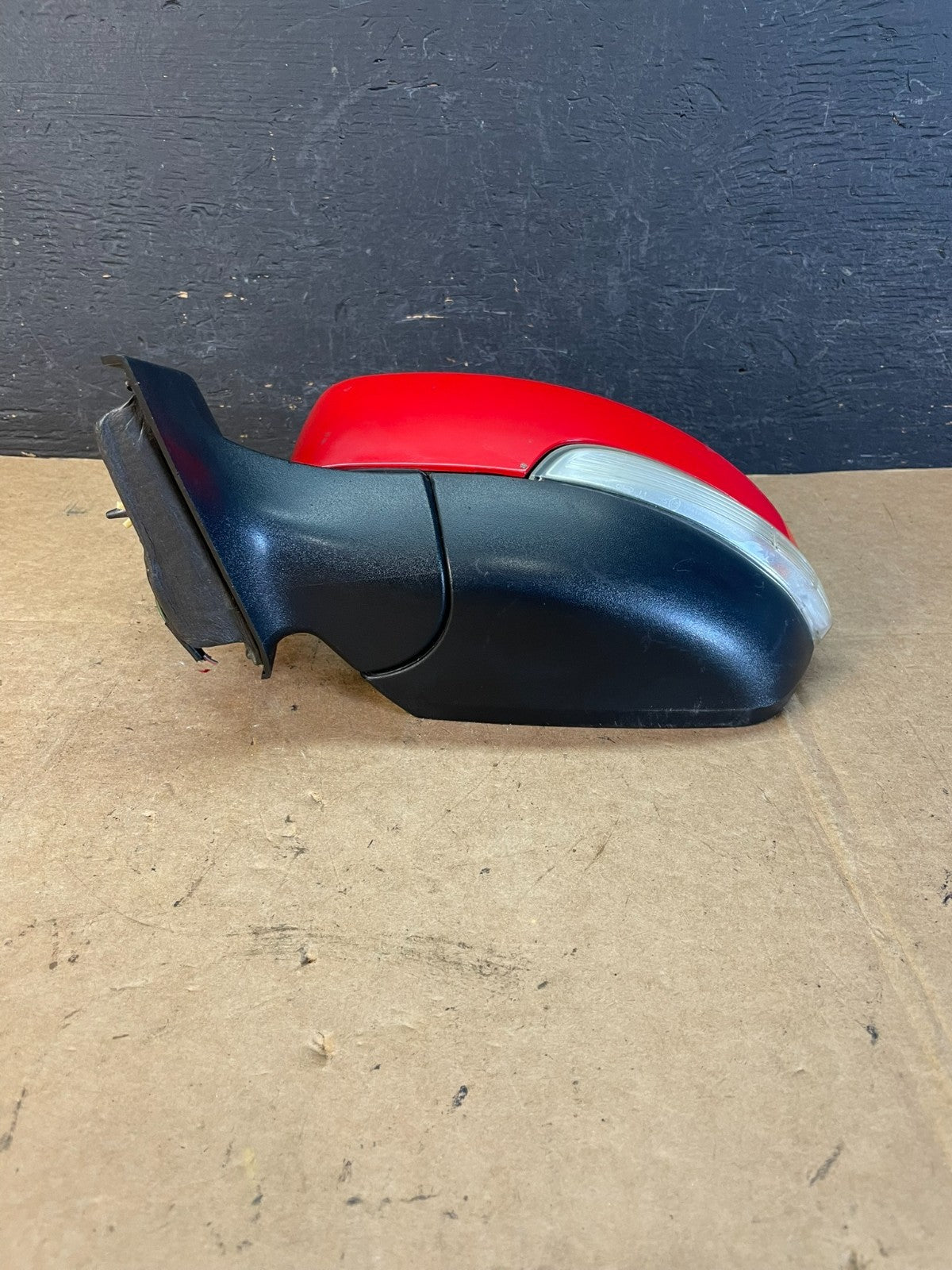 2015 to 2018 Ford Focus Left Driver View Door Turn Signal Mirror AE0991 DW3