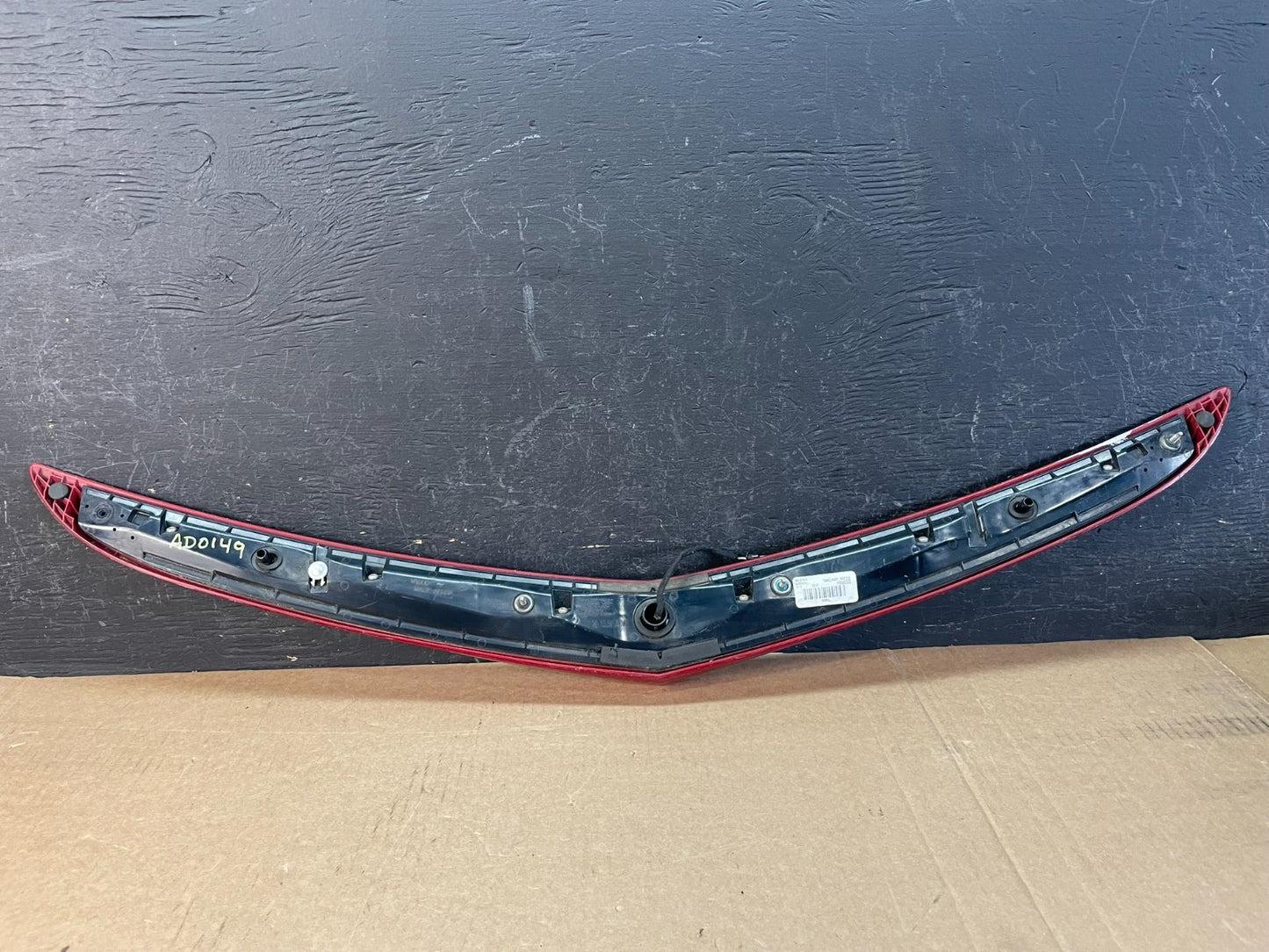 2013 to 2017 Cadillac XTS LED Third 3rd Center Tail Trunk Light AD0149 DG5