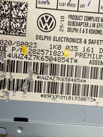 2006 to 2011 Volkswagen Passat Jetta Rabbit Radio CD Player Screen x1093 DG5