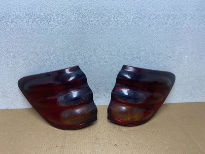 2001 to 2004 Toyota Sequoia Left+Right Side Tail Lights AF97490