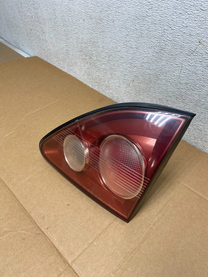 1999 - 2001 Lexus RX300 Right Passenger Side Rear Inner Tail Light Oem M0470 DW1