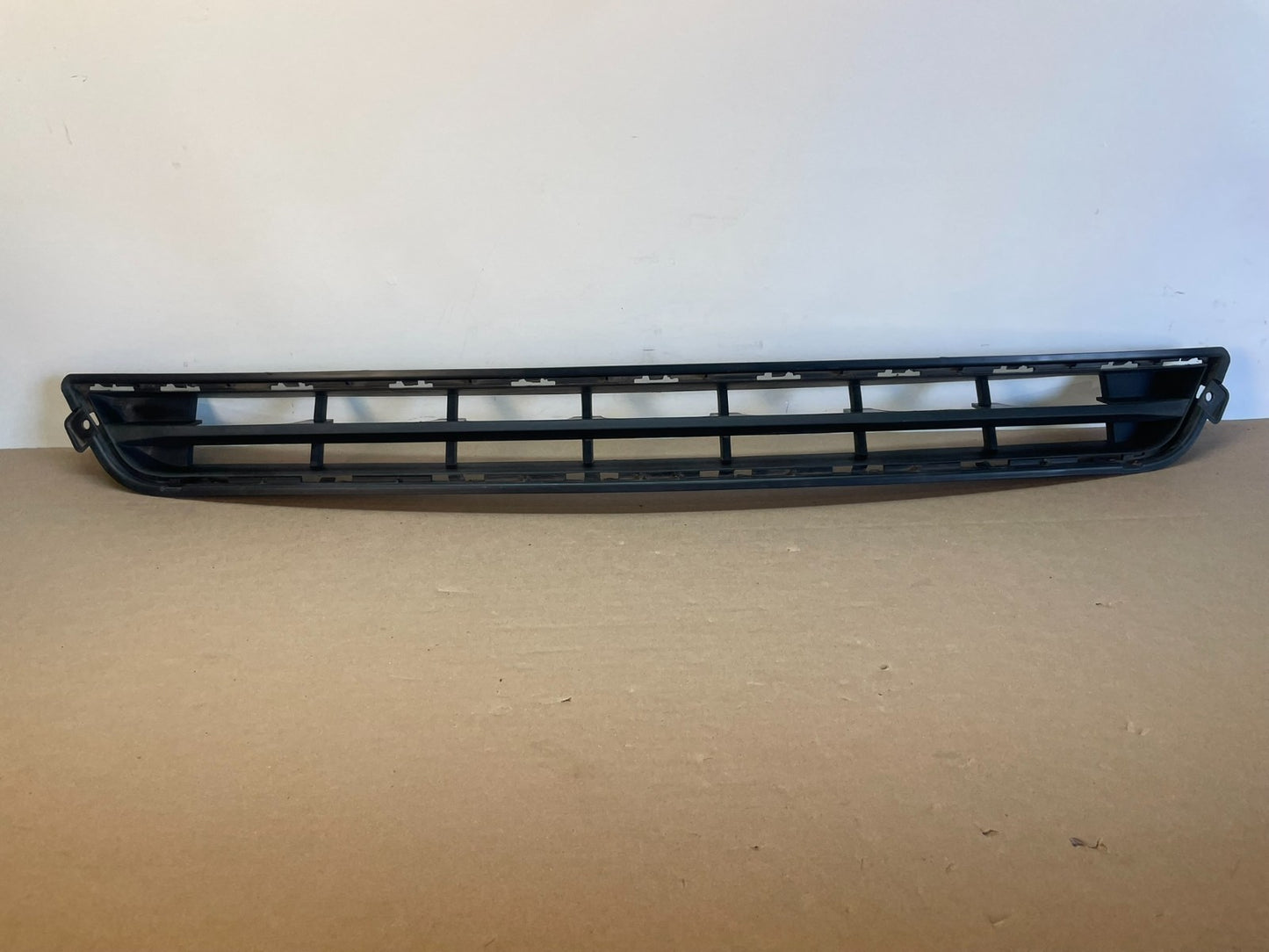 2013 2014 2015 GMC Acadia Front Lower Cover Grill Grille AF5585 DG0
