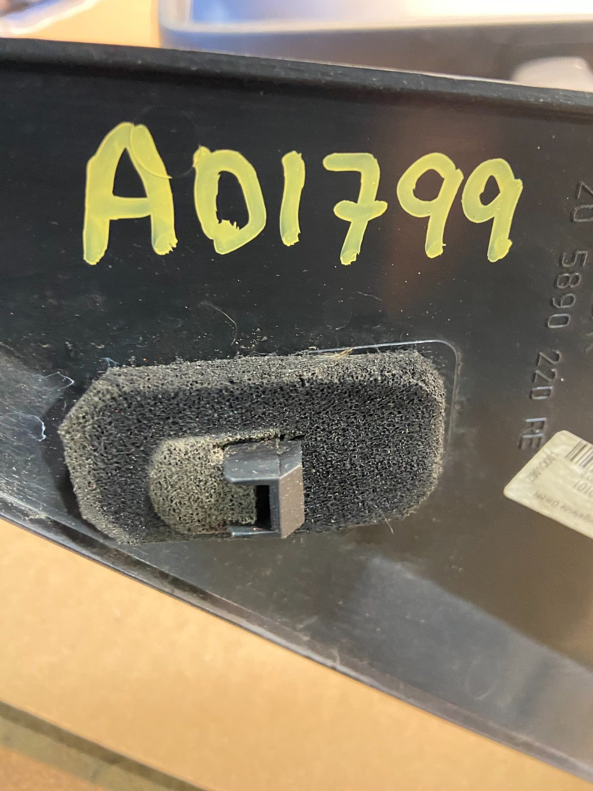 2007 - 2017 Mercedes-Benz Sprinter Right Passenger View Door Mirror OE AD1799 DG11