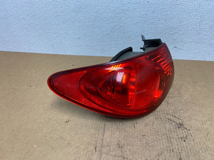 2007 to 2010 Hyundai Elantra Sedan Left Driver Side Tail Light Oem AC3163 DW2
