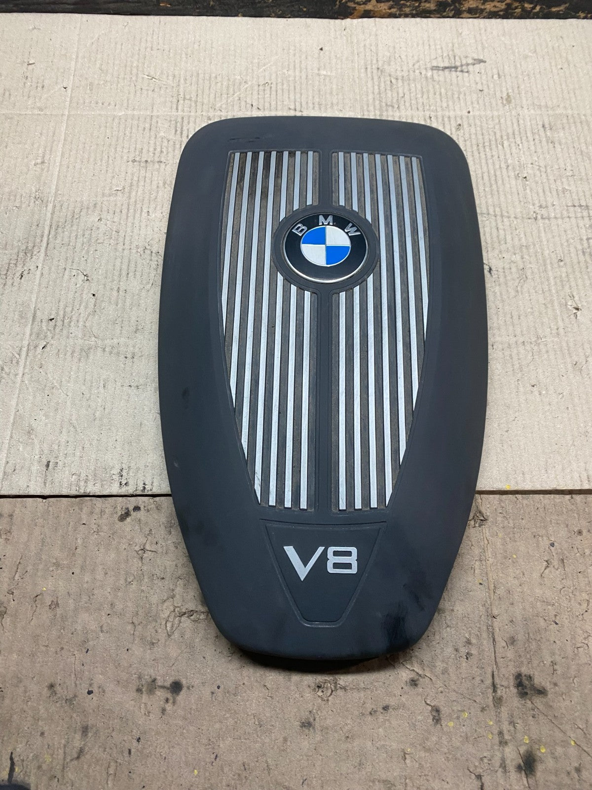 2007 to 2010 BMW X5 V8 Engine Motor Top Cover Trim X2917 DG0
