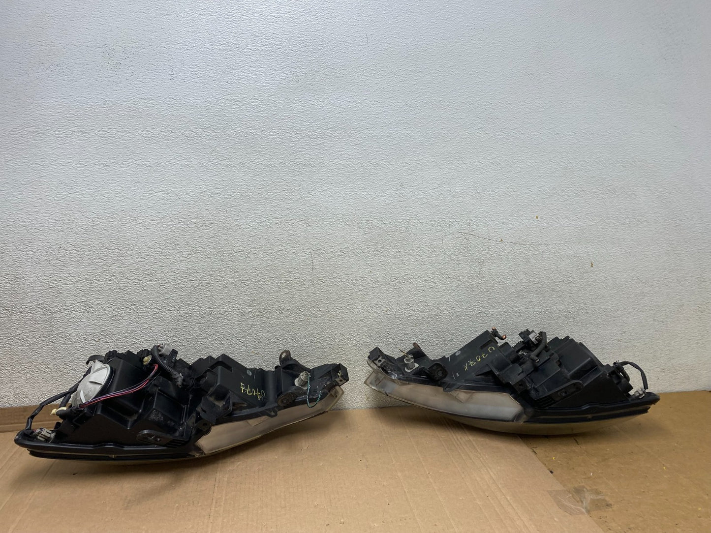Xenon 2011 2012 2013 2014 Nissan Murano Headlights Left+Right U7071 DW8