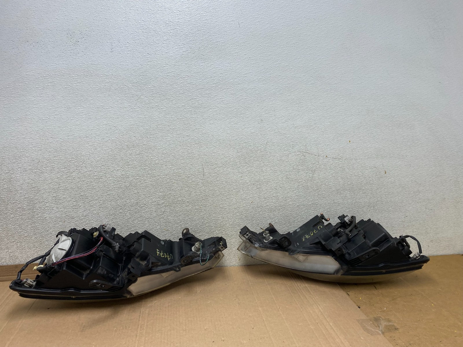 Xenon 2011 2012 2013 2014 Nissan Murano Headlights Left+Right U7071 DW8