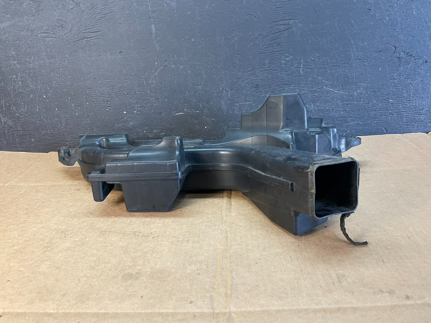 2013 to 2018 Nissan Altima 2.5L Front Air Cleaner Intake Duct Tube AE0876 DG3