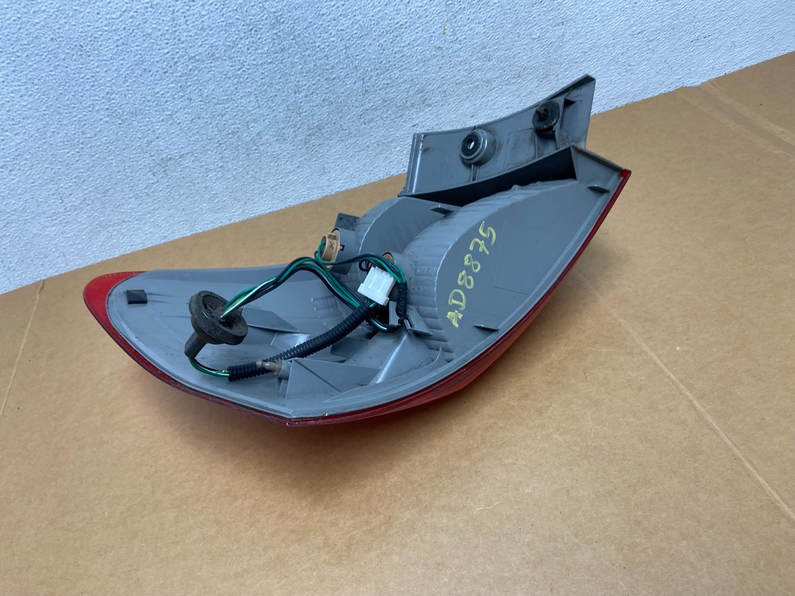 2008 to 2015 Nissan Rogue Right Passenger Rh Side Tail Light AD8875 DW5