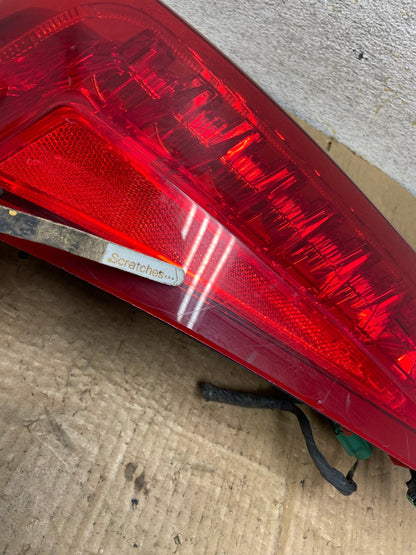 2010 to 2016 Cadillac Srx Left Driver Lh Side Tail Light AI8038 LK3