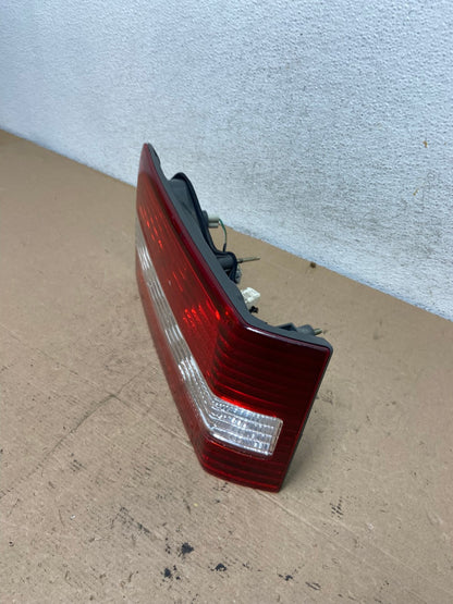 2000 2001 Lexus ES300 Inner Left Driver LH Side Tail Light AF4778 LK1