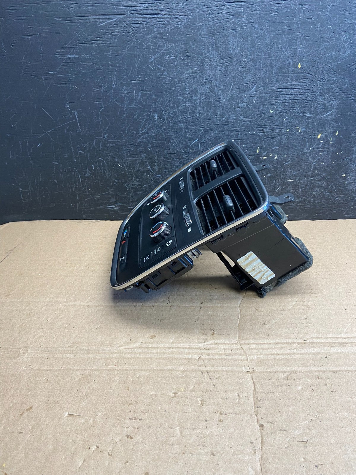 2011-2016 Dodge Grand Caravan Temperature Climate Control AC Heater AF1936 DG2