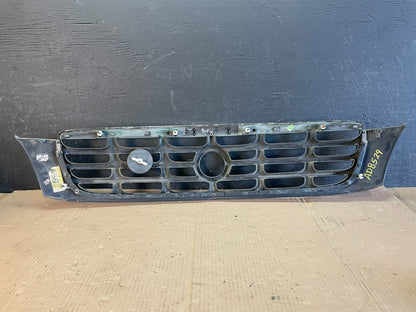 1999 to 2005 Cadillac Deville Front Grill Grille AD85293