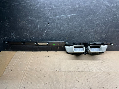 2009 to 2014 Volkswagen Routan Dash Center Trim Bezel Panel Vents U2048 DG4