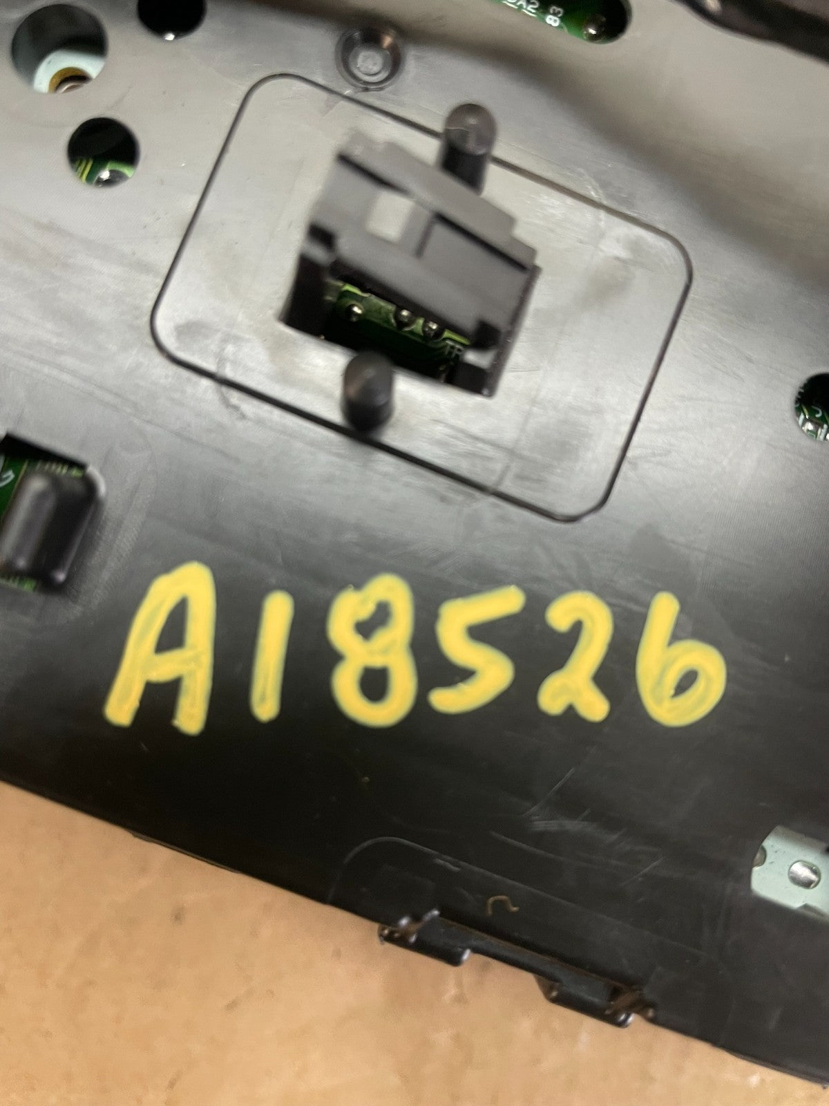 2000 Nissan Pathfinder Speedometer Cluster Gauge AI8526 DG10