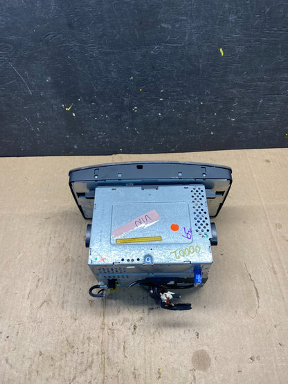 2006-2009 Mercedes W251 R350 Head Command Navigation Radio Player P0002 DG4