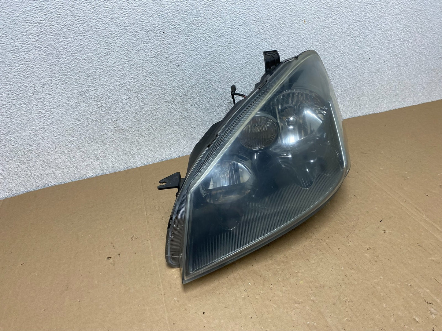 2005 to 2006 Nissan Altima Left Driver LH Side Halogen Headlight AD2647 DG2