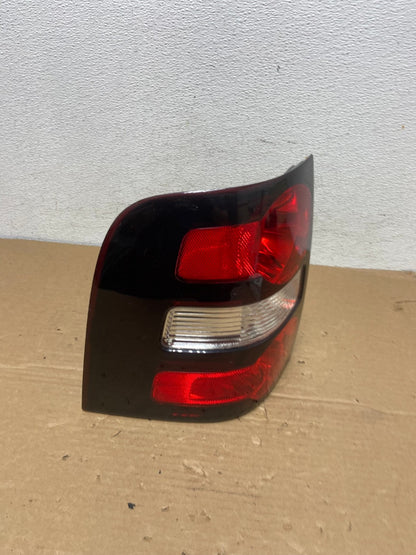 2006 to 2010 Ford Explorer Left Driver Lh Side Tail light AD3929 LK2