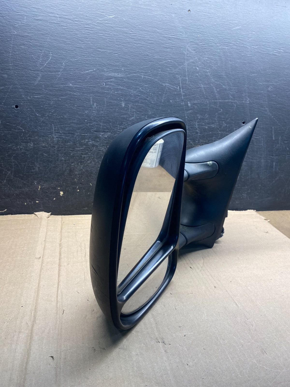 1999 to 2007 Ford F250 F350 F450 Left Driver Door View Mirror AJ0493 DG10