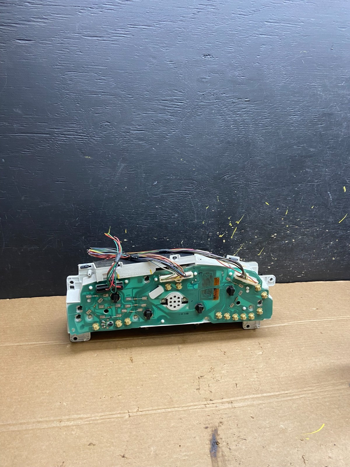 2001 - 2002 Ford Econoline E250 E350 Van Speedometer Instrument Cluster w6533 DG4