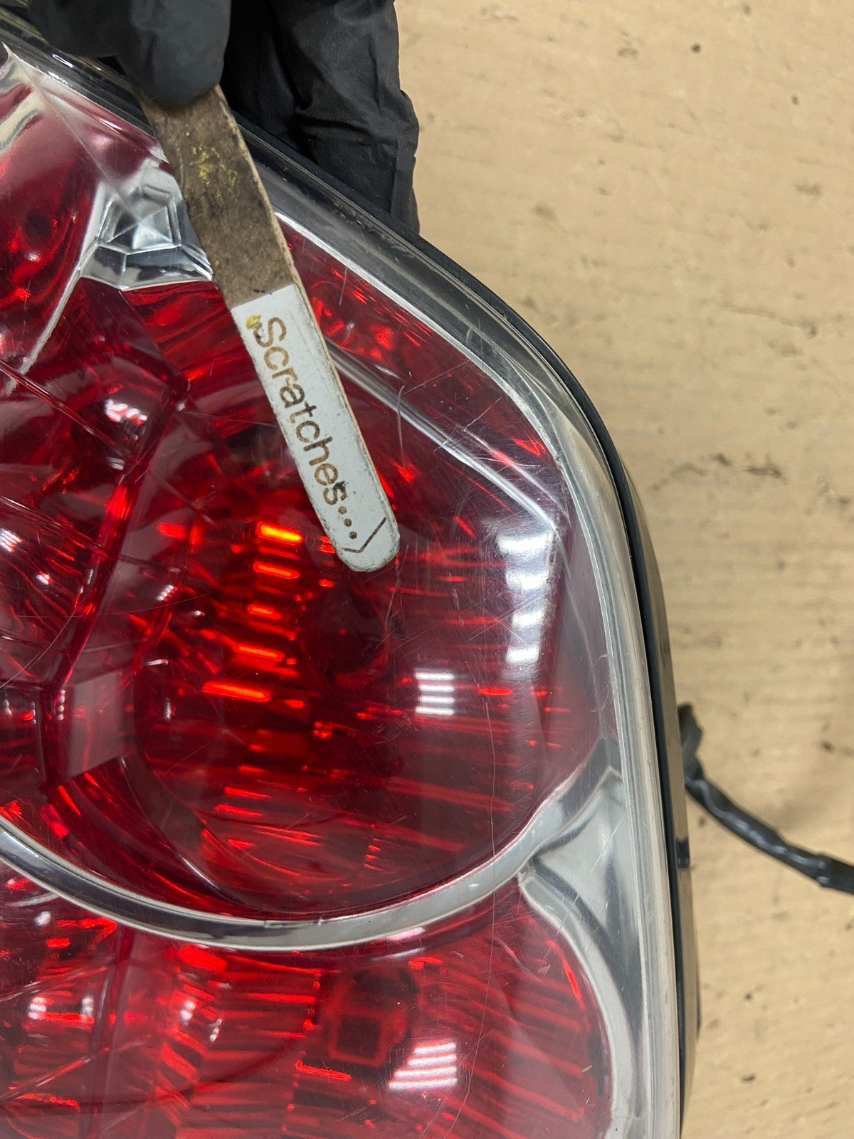 2002 to 2005 Mitsubishi Outlander Right Pssenger RH Side Tail Light OE AH2893 DG3