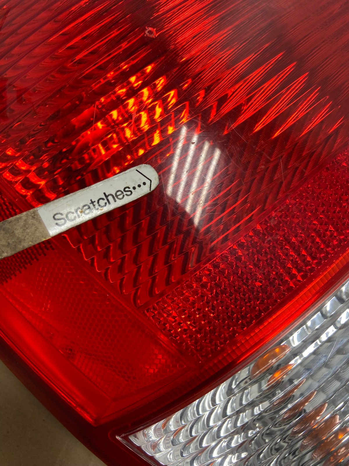 2001-2003 Sedan Hyundai Elantra Left Driver Lh Side Tail Light Oem AC5551 LK3