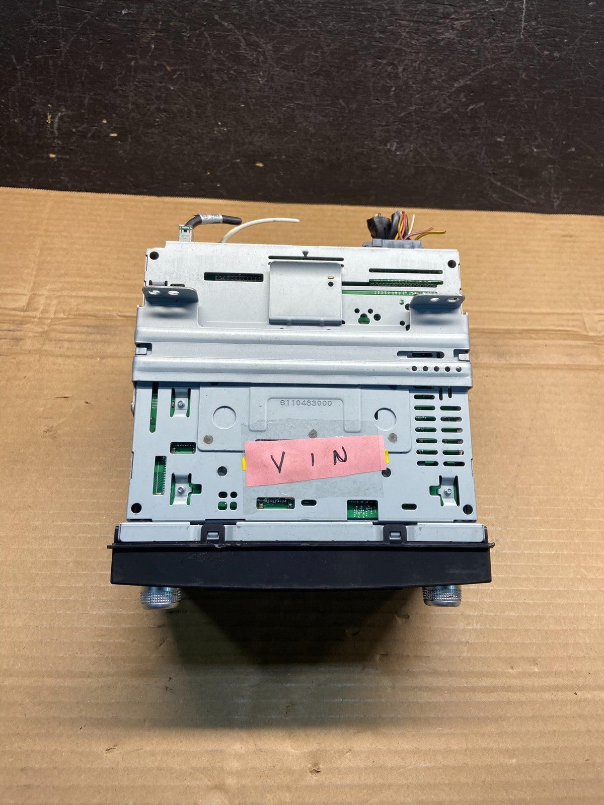 2011 to 2014 Kia Sedona Radio Stereo Receiver AM FM CD Player Sirius AE2536 DG4